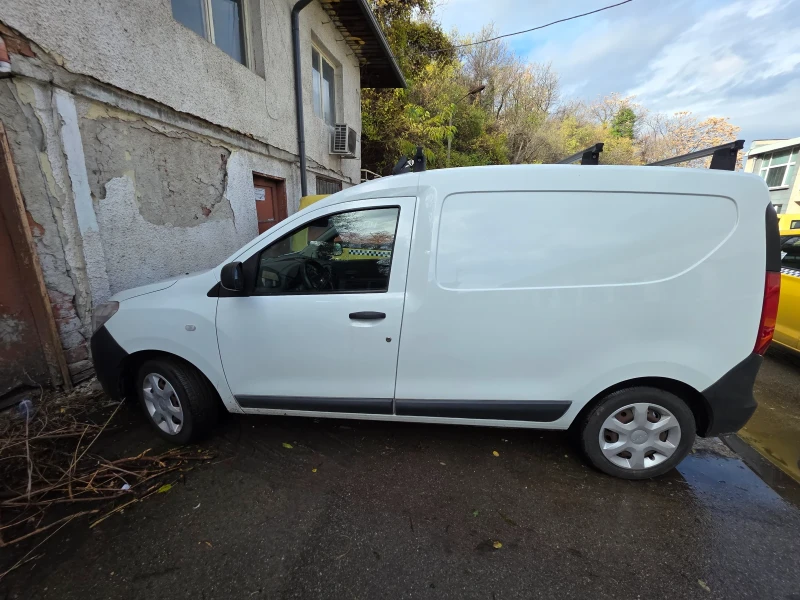 Dacia Duster 1.6 LPG, снимка 2 - Автомобили и джипове - 52894033