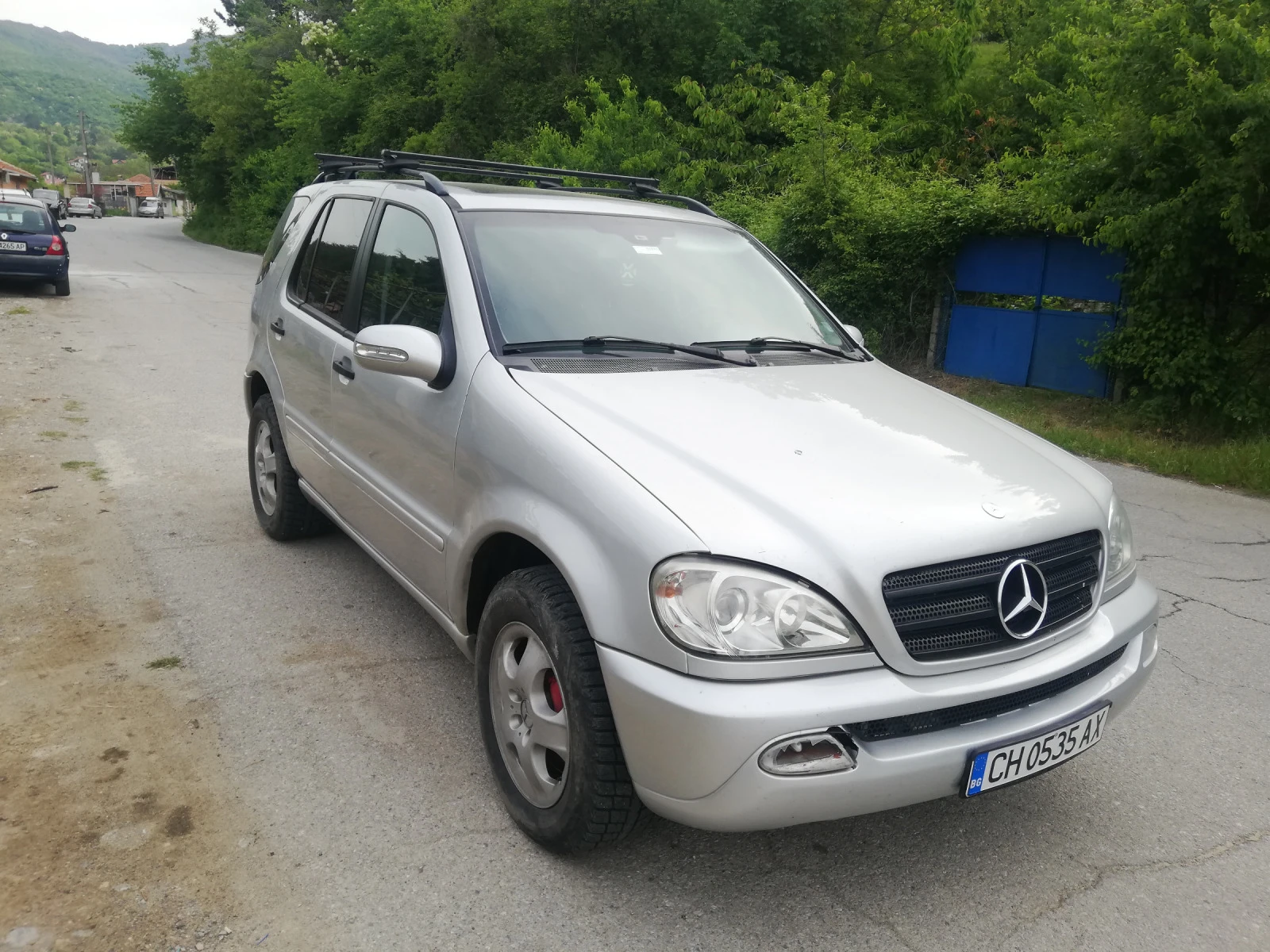 Mercedes-Benz ML 270 2.7 CDI-163к.с - изображение 2