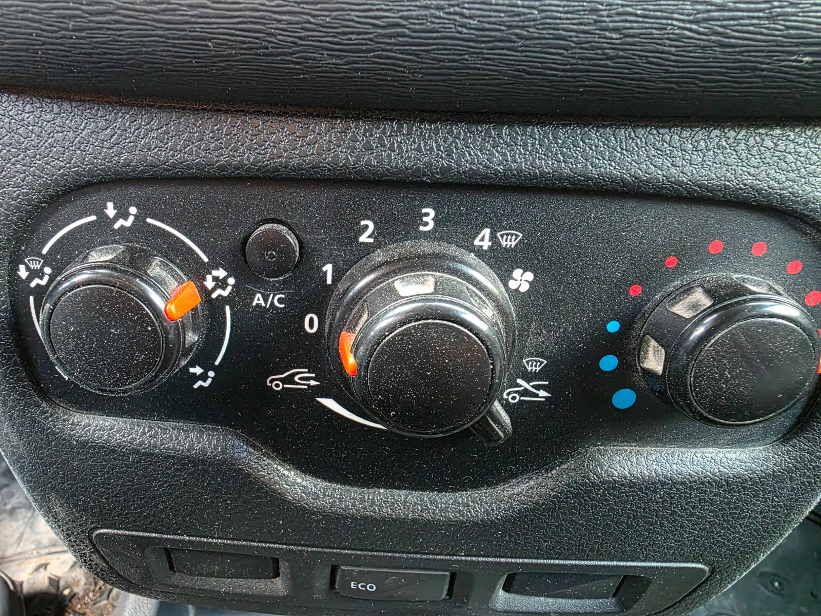 Dacia Dokker 1.6 LPG - изображение 8