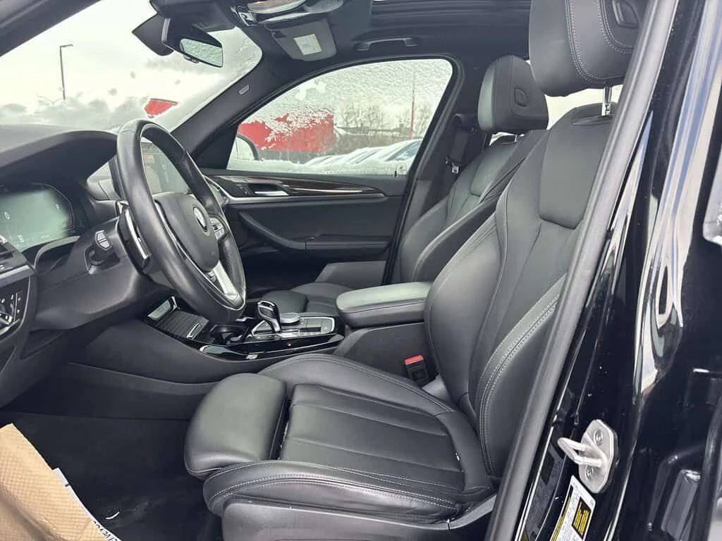 BMW X3 * xDrive30i Sports Activity Vehicle * CARFAX * ЦЕН, снимка 12 - Автомобили и джипове - 53926444