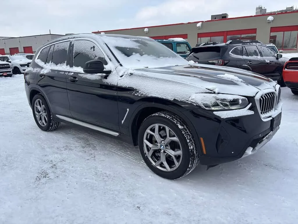 BMW X3 * xDrive30i Sports Activity Vehicle * CARFAX * ЦЕН, снимка 3 - Автомобили и джипове - 53926444