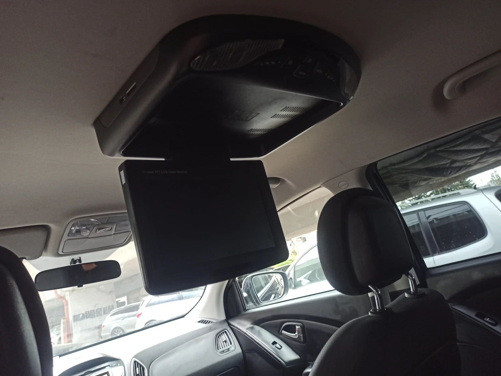 Hyundai IX35 13 г.2.0i, 4x4, снимка 11 - Автомобили и джипове - 54509025