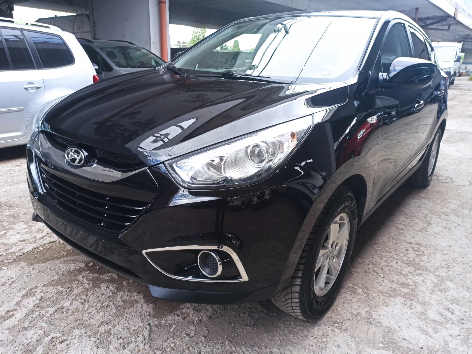 Hyundai IX35 13 г.2.0i, 4x4, снимка 2 - Автомобили и джипове - 54509025