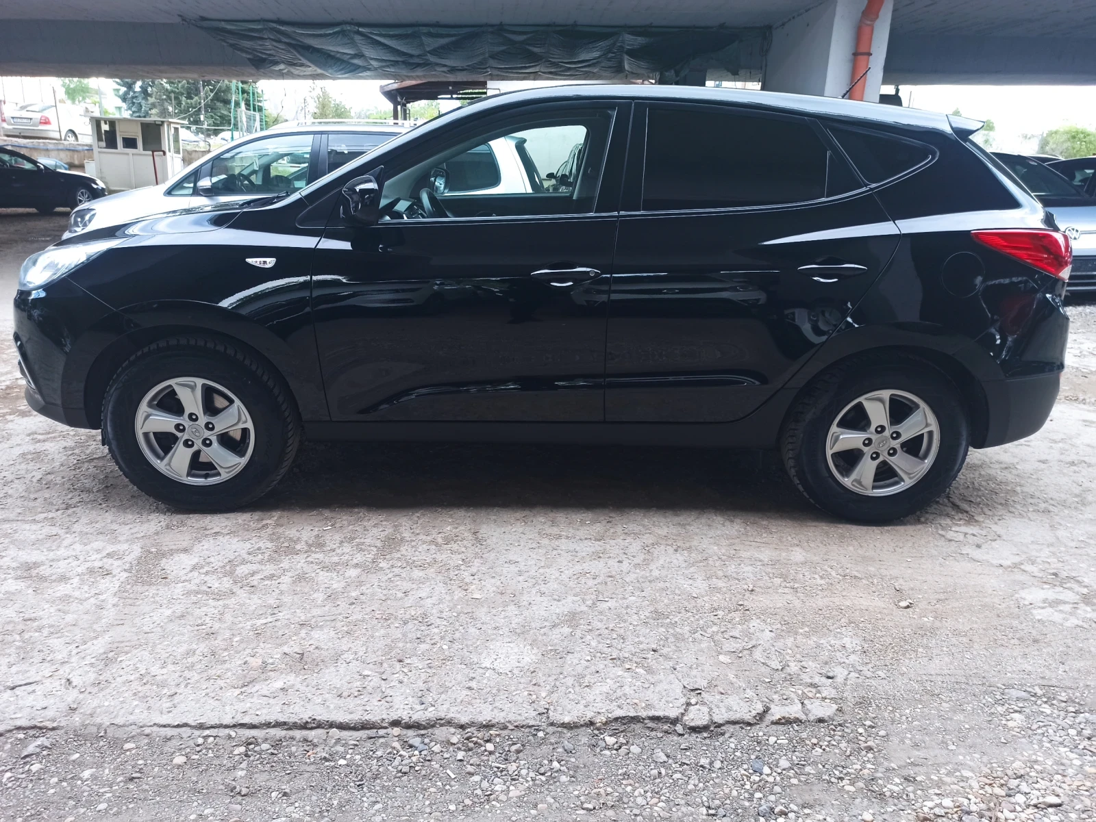 Hyundai IX35 13 г.2.0i, 4x4, снимка 5 - Автомобили и джипове - 54509025