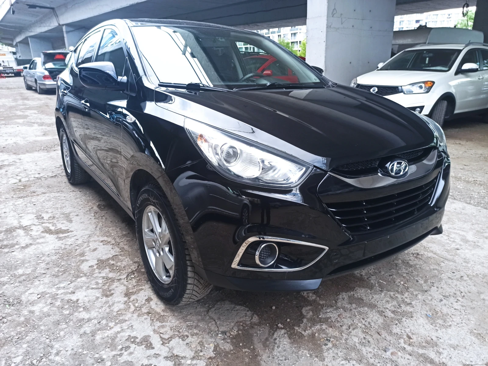 Hyundai IX35 13 г.2.0i, 4x4, снимка 3 - Автомобили и джипове - 54509025
