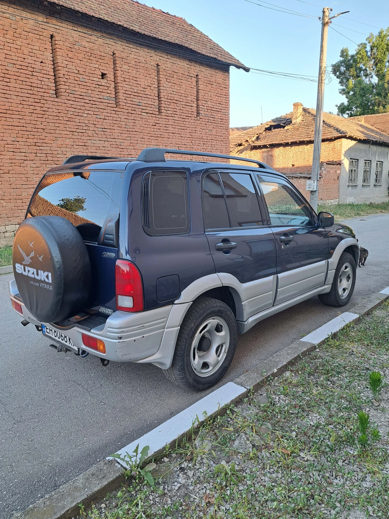 Suzuki Grand vitara, снимка 4 - Автомобили и джипове - 55249985