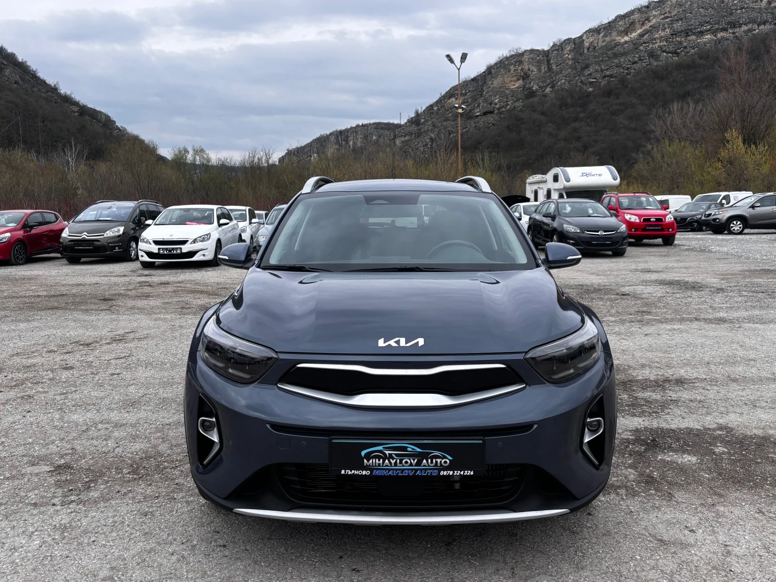 Kia Stonic 1.0 T-GDI MHEV 2000km/КАТО НОВА/CARPLAY/З.Камера, снимка 8 - Автомобили и джипове - 55742481