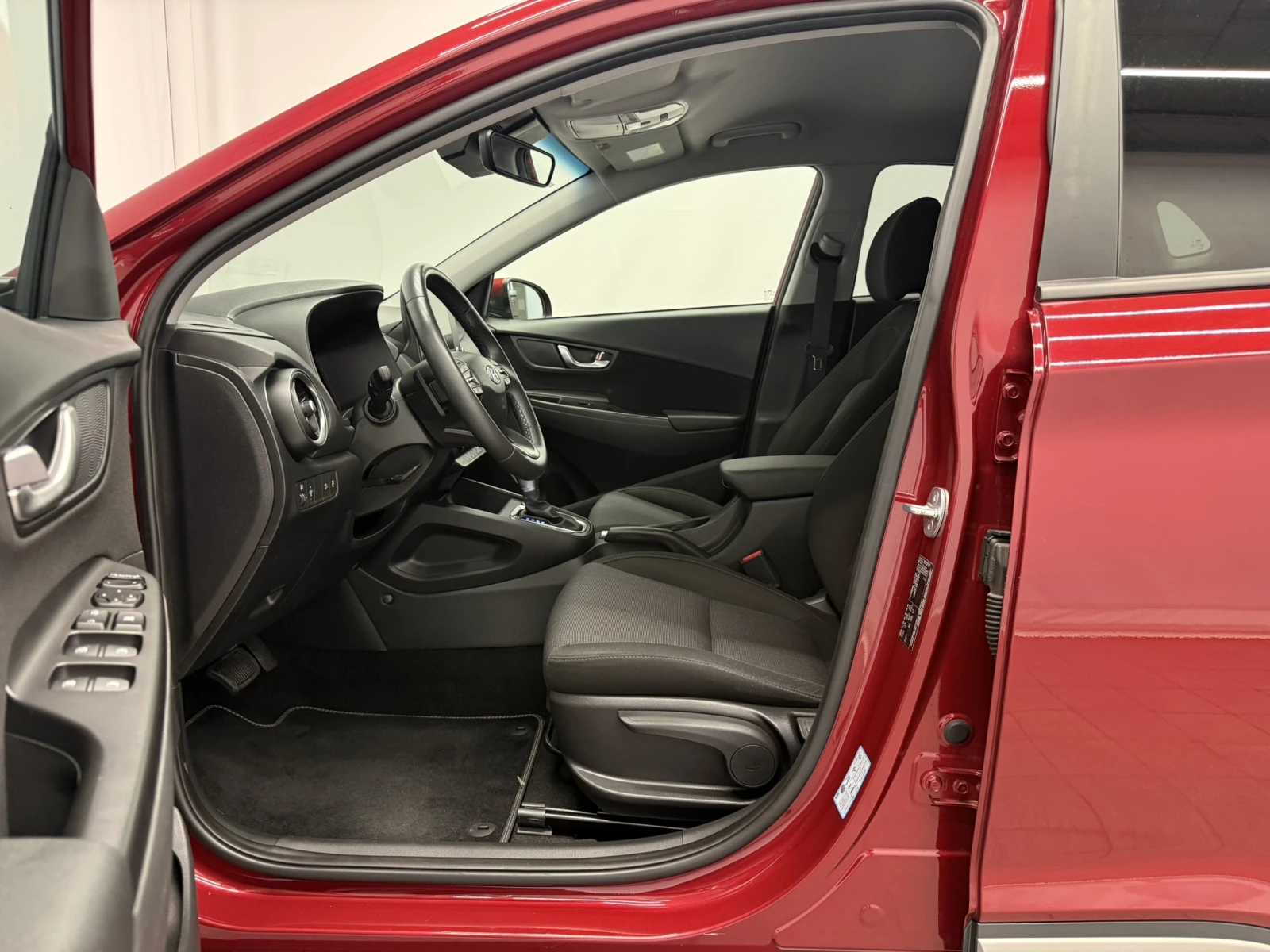 Hyundai Kona EXCLUSIVE, снимка 15 - Автомобили и джипове - 56222346