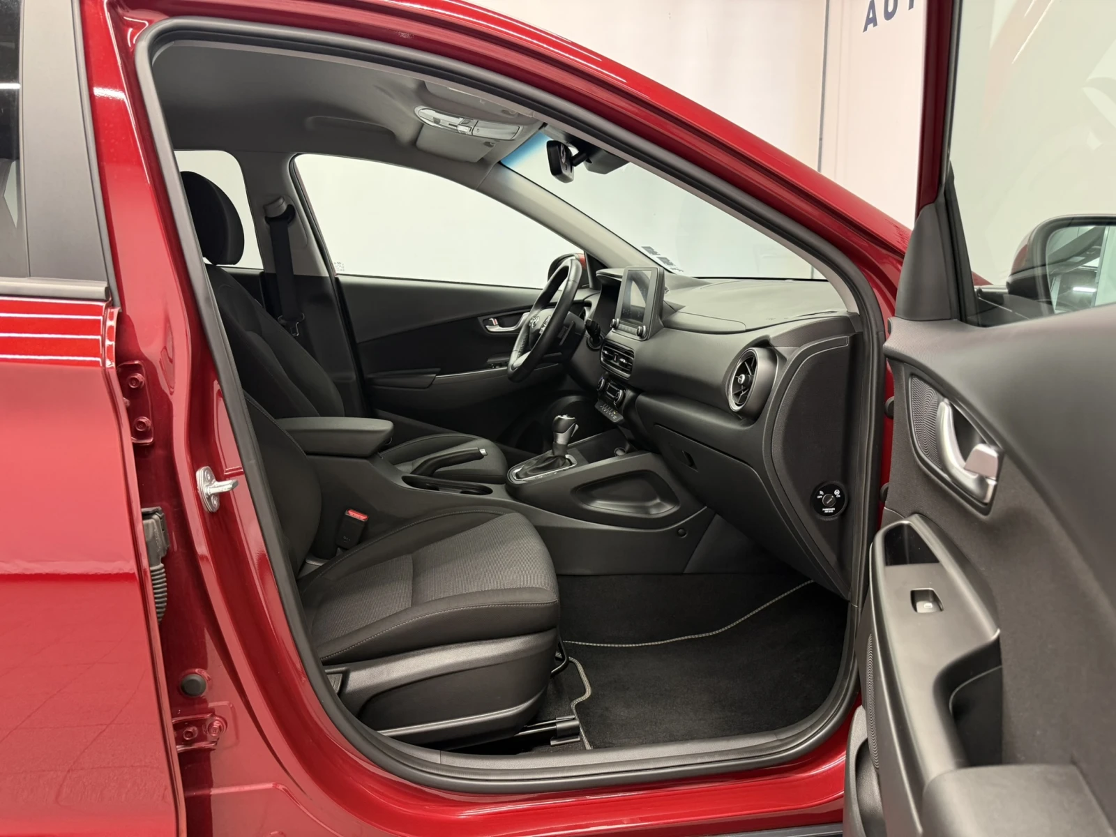 Hyundai Kona EXCLUSIVE, снимка 16 - Автомобили и джипове - 56222346