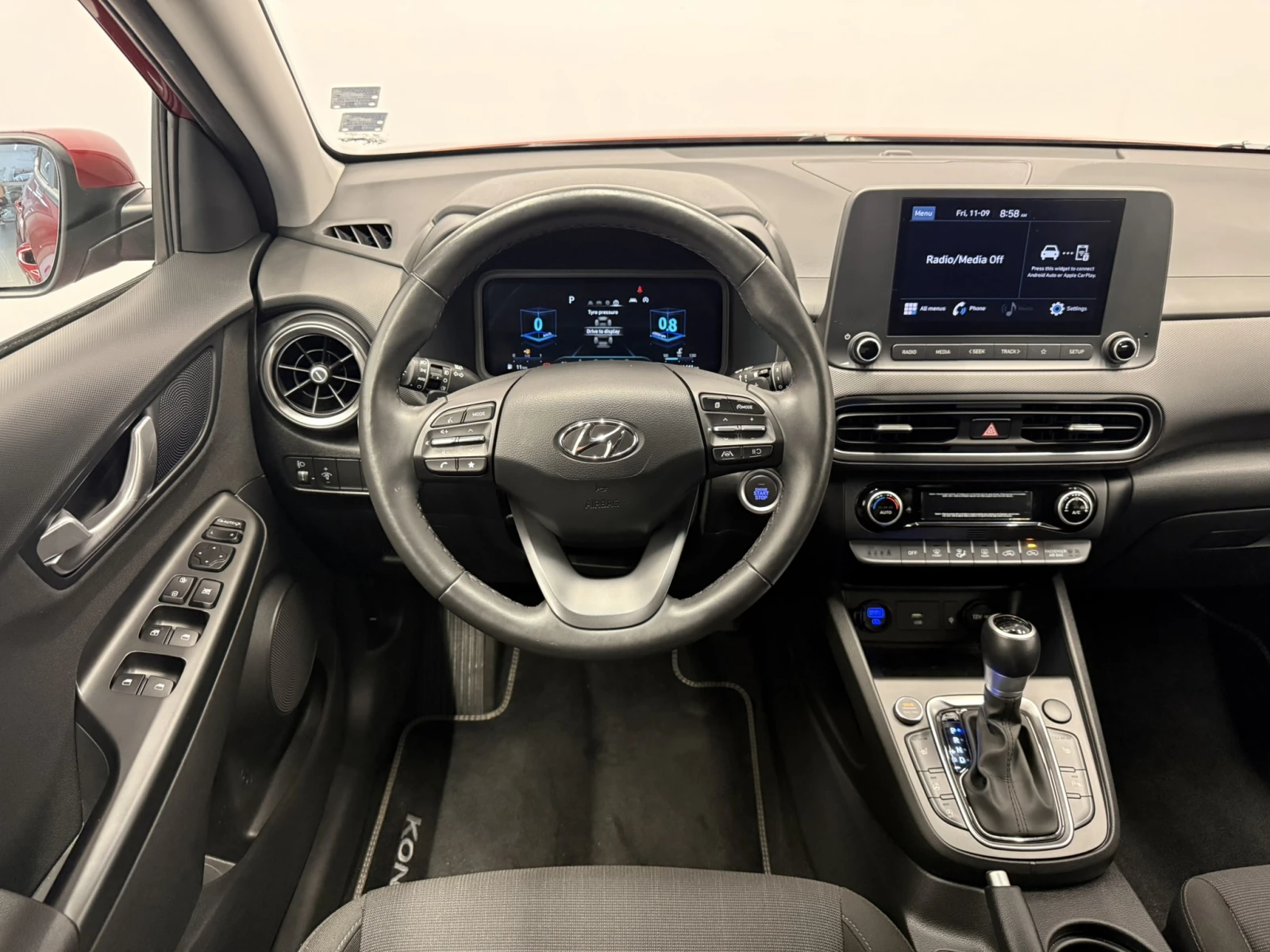Hyundai Kona EXCLUSIVE, снимка 11 - Автомобили и джипове - 56222346