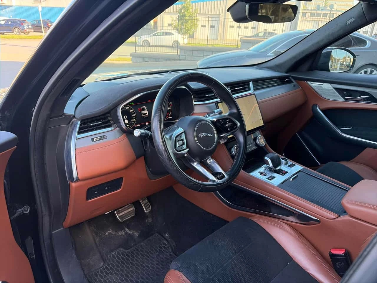 Jaguar F-PACE * SVR * CARFAX * ������ ���������������� *  | Mobile.bg � ����������� 10