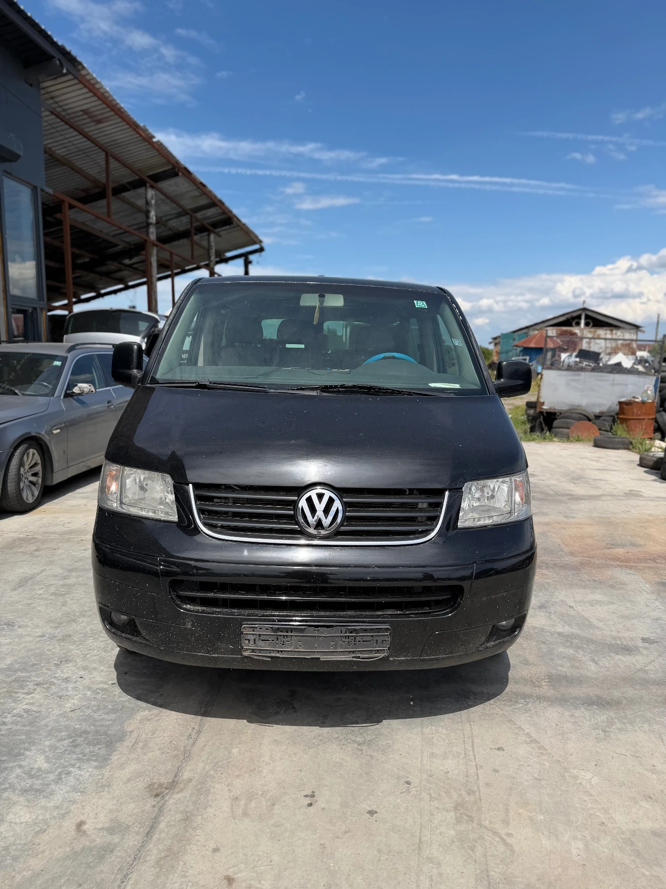 VW T5, снимка 2 - Бусове и автобуси - 54677813