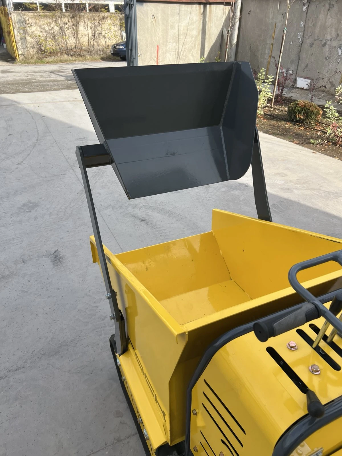      |  | 500 | Mobile.bg   8