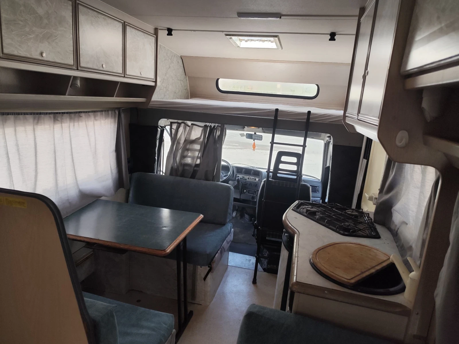 Кемпер Dethleffs Fiat Ducato 2.5TDI Cat - изображение 8
