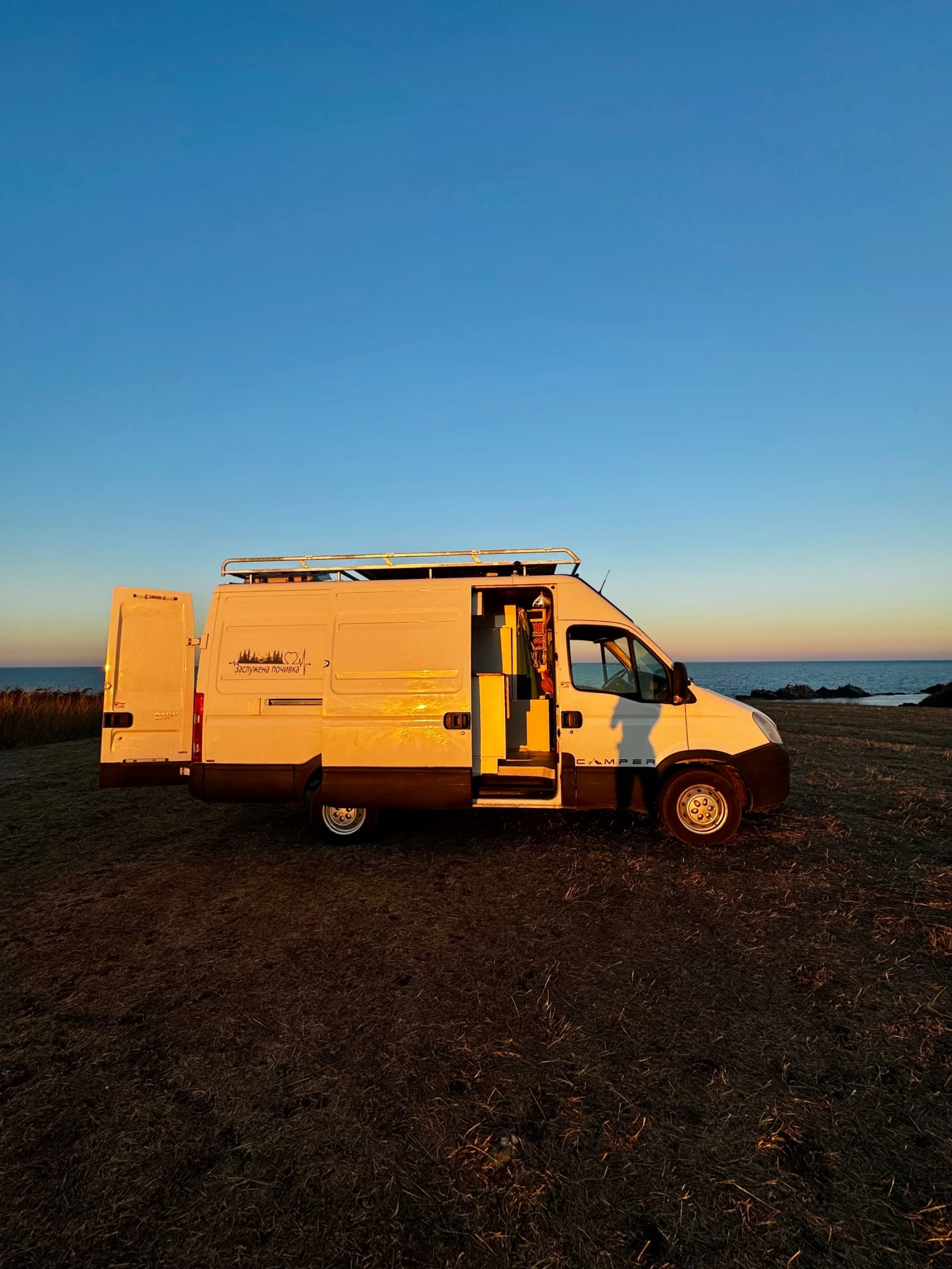 Кемпер Други Iveco Daily, снимка 10 - Каравани и кемпери - 56171854