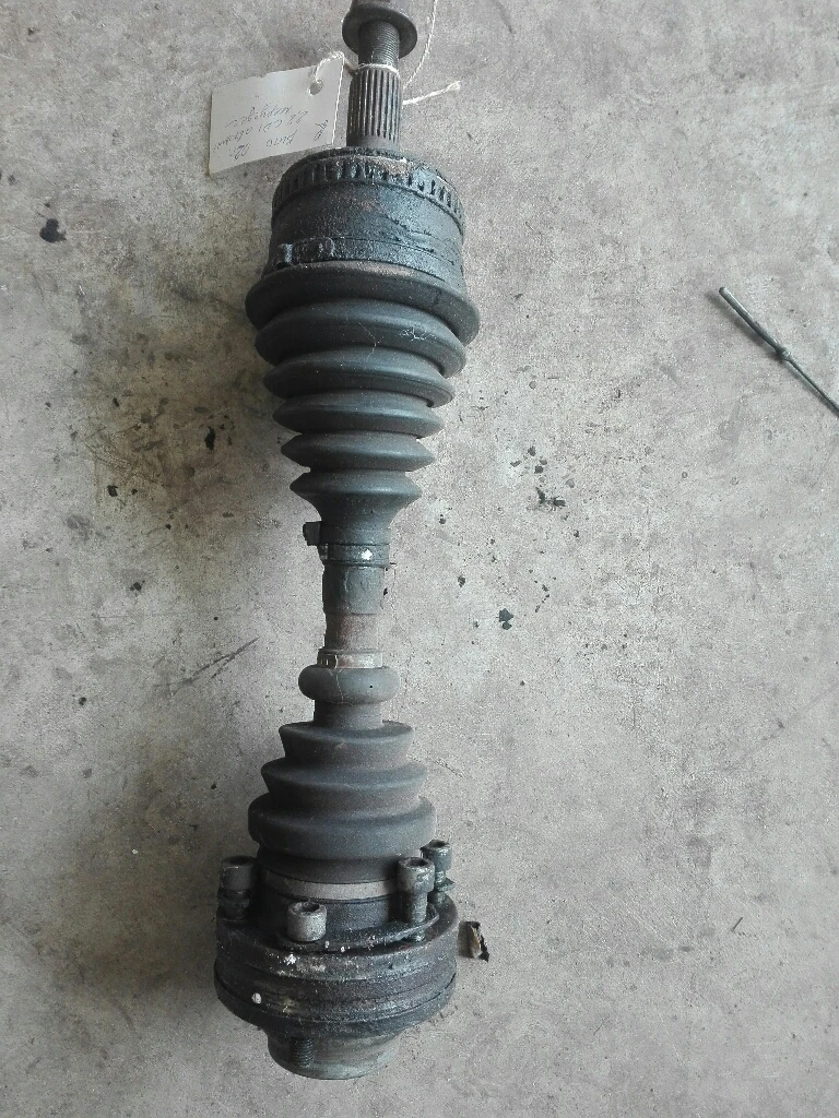 Полуоска дясна Мерцедес Вито автомат