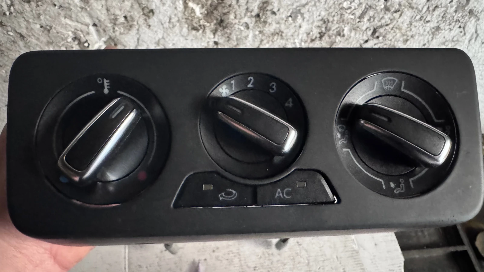   /  /  a Audi A1 -  90151-466 | Mobile.bg   1