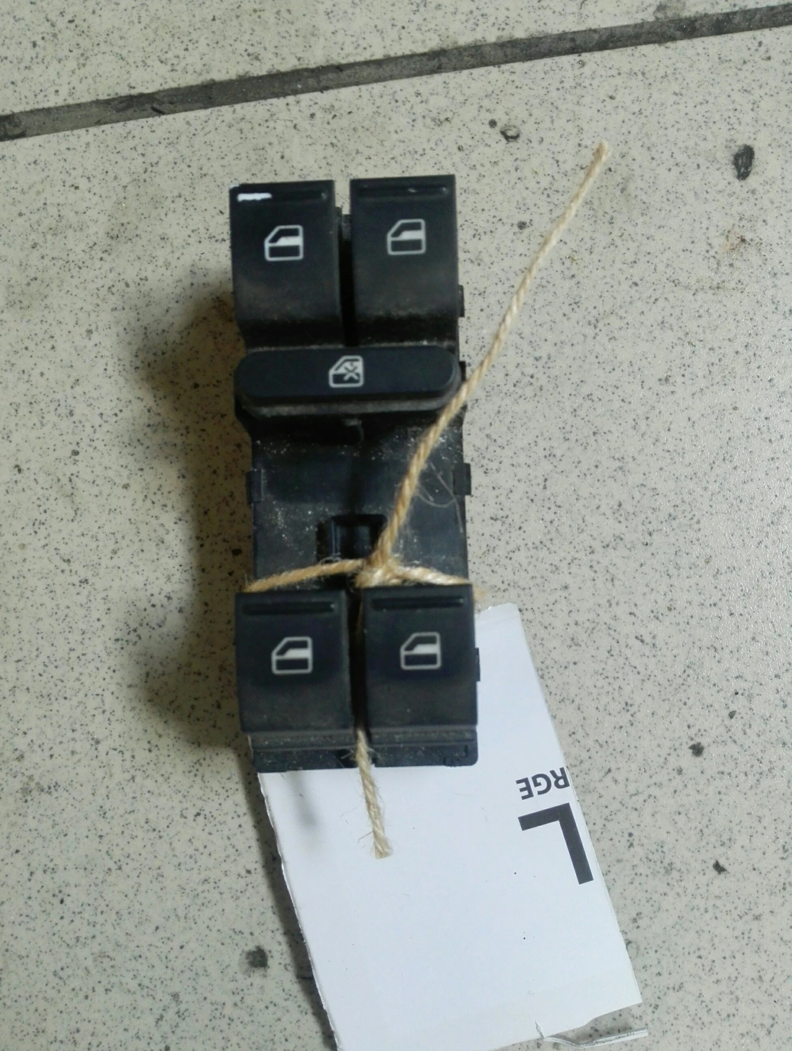 ������� �� ������ ������ ���� ���������� ���� 5 (9) | Mobile.bg � ����������� 1