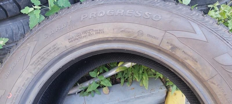 Гуми Летни 205/65R15, снимка 5 - Гуми и джанти - 33988469