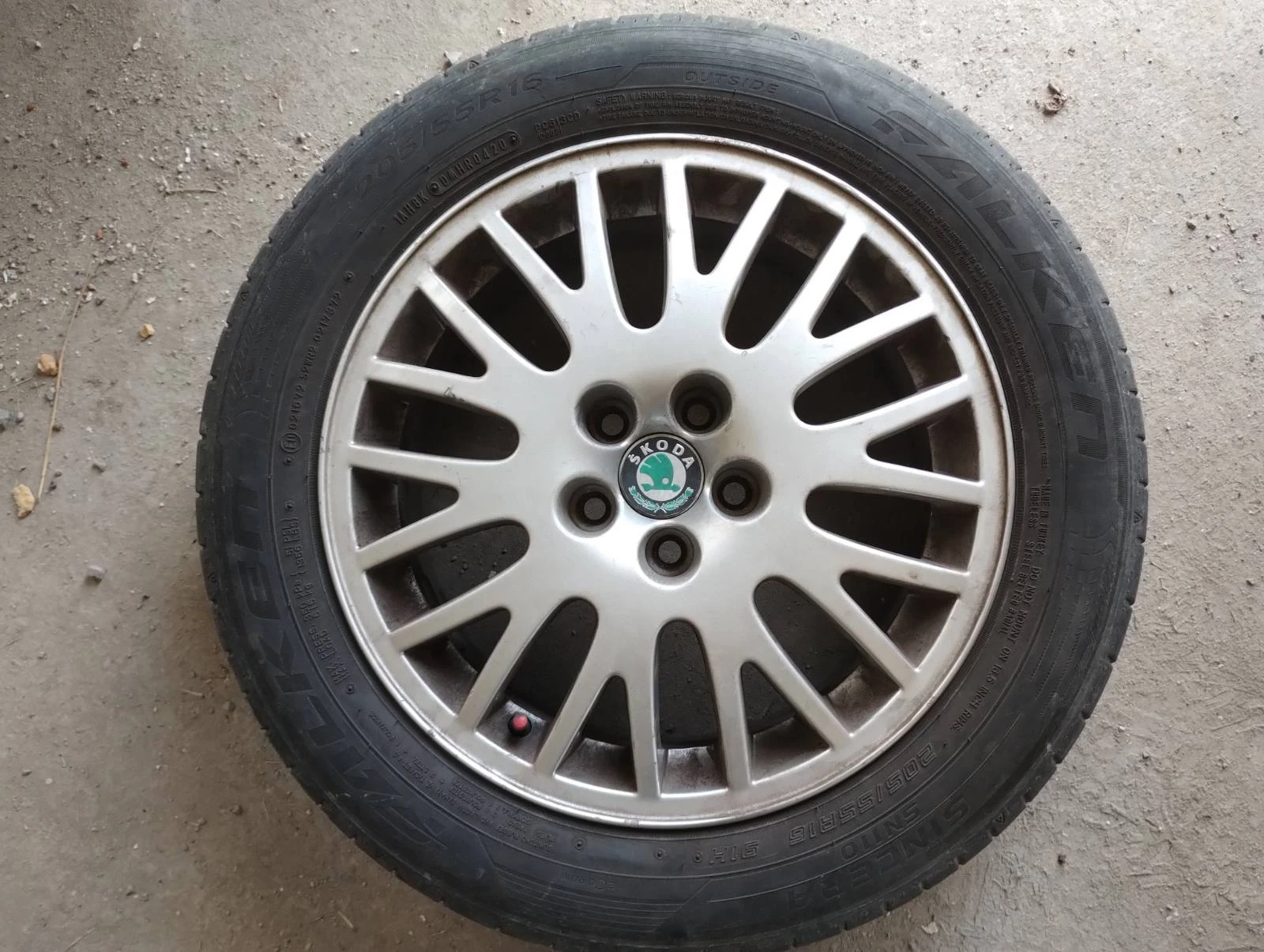 ���� � ������ 205/55R16 �� Skoda Octavia | Mobile.bg � ����������� 4