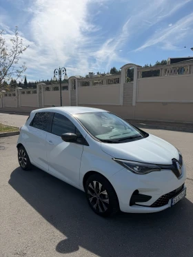 Renault Zoe FACELIFT 52 KW гаранция на батерията КАПАРИРАНА, снимка 3