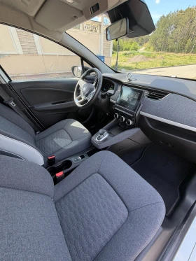 Renault Zoe FACELIFT 52 KW гаранция на батерията КАПАРИРАНА, снимка 7