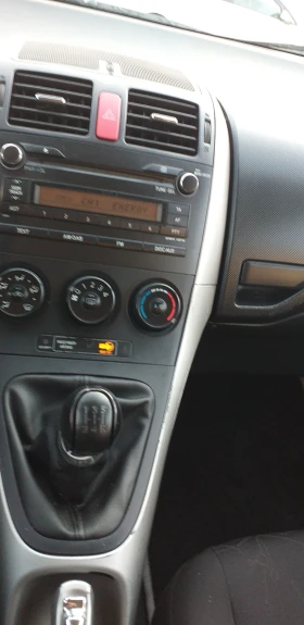 Toyota Auris 1.4 D4D 90 кс - 6999 лв. - 24062028 12