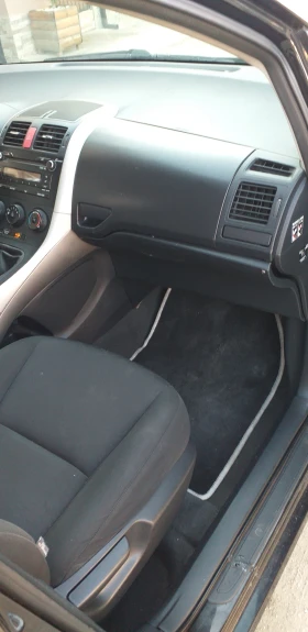 Toyota Auris 1.4 D4D 90 кс - 6999 лв. - 24062028 13