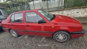 VW Vento 1.8 | Mobile.bg    2