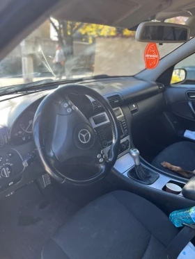 Mercedes-Benz C 220, снимка 4