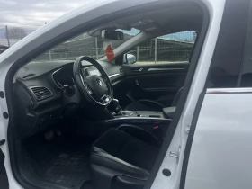 Renault Megane - 11000 € / 21514.13 лв. - 94989068 8