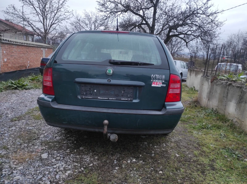 Skoda Octavia 1.6 I, снимка 10 - Автомобили и джипове - 40002627