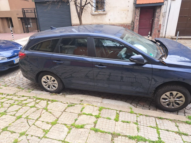 Hyundai I30 1.4  и 1.0 турбо 1.6 disel, снимка 3 - Автомобили и джипове - 48108914