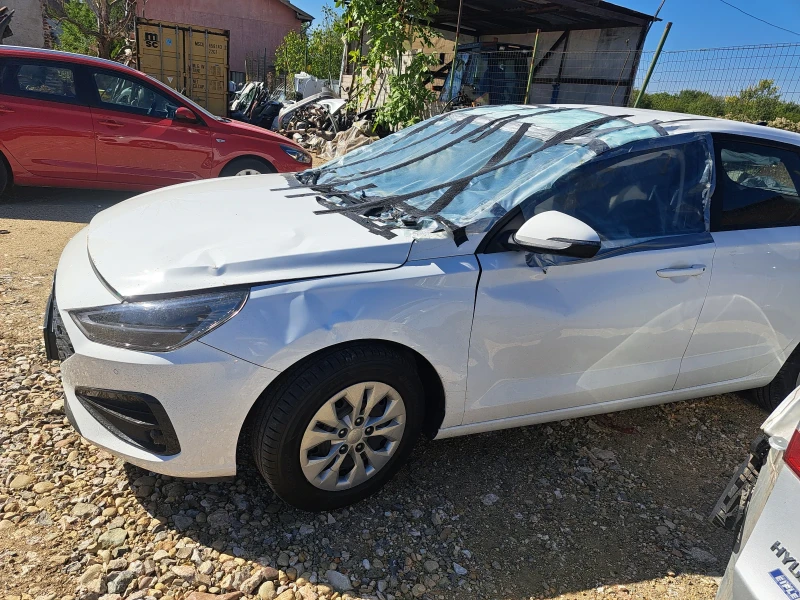 Hyundai I30 1.4  1.5 и 1.0 турбо 1.6 disel, снимка 16 - Автомобили и джипове - 52535406