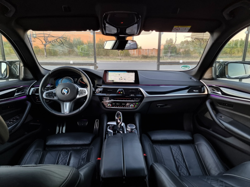 BMW 530 M preformance // Head up // Distronic plus , снимка 14 - Автомобили и джипове - 42557027