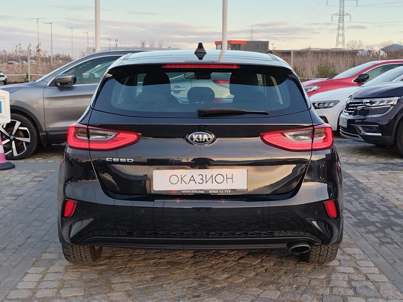 Kia Ceed 1.5 T-GDI /160 кс, снимка 6 - Автомобили и джипове - 48110115