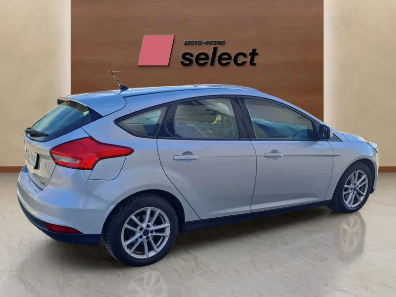 Ford Focus 1.0 EcoBoost, снимка 4 - Автомобили и джипове - 49431242