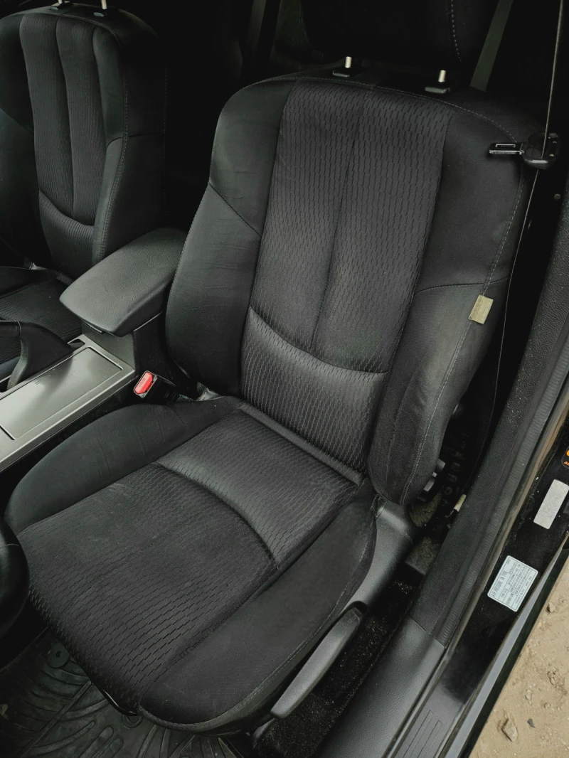 Mazda 6 2.2 CD, снимка 8 - Автомобили и джипове - 52383867