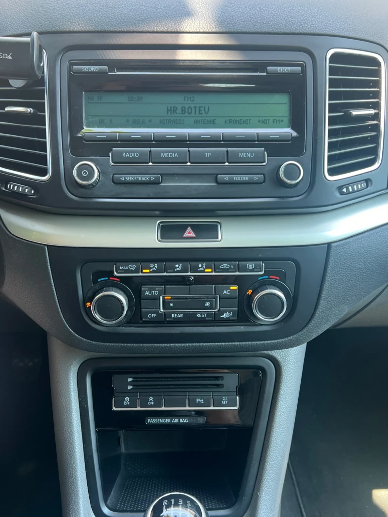 Seat Alhambra 1.4 TSI , снимка 6 - Автомобили и джипове - 52646671