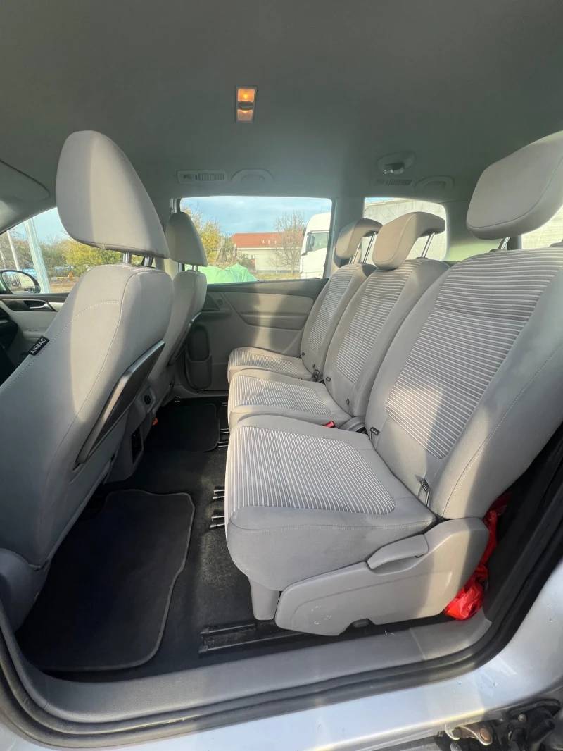 Seat Alhambra 1.4 TSI , снимка 8 - Автомобили и джипове - 52646671