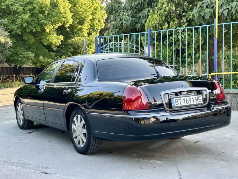Lincoln Town car  Presidential ГАЗОВ ИНЖЕКЦИОН, снимка 5 - Автомобили и джипове - 52486499