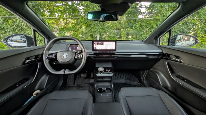 Mg MG4 LR Luxary, снимка 13 - Автомобили и джипове - 51778345