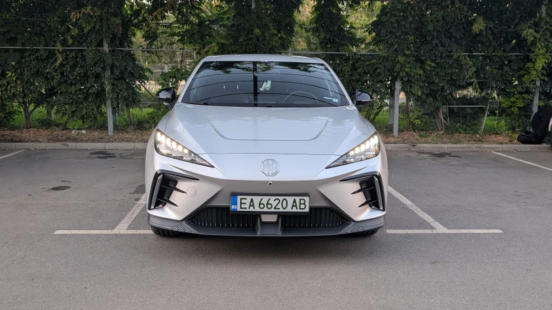 Mg MG4 LR Luxary, снимка 2 - Автомобили и джипове - 51778345