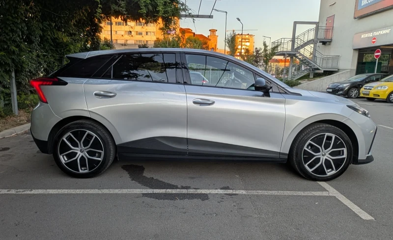 Mg MG4 LR Luxary, снимка 6 - Автомобили и джипове - 51778345