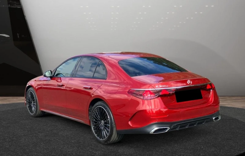 Mercedes-Benz E 300 e AMG PLUG-IN HYBRID NIGHT 360 MEMORY DISTRONIC, снимка 5 - Автомобили и джипове - 51937654