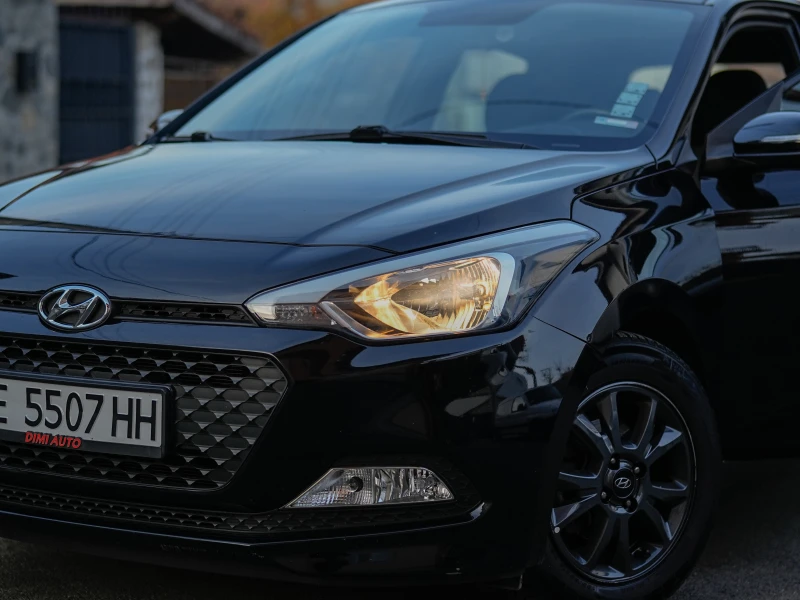 Hyundai I20, снимка 5 - Автомобили и джипове - 52752961