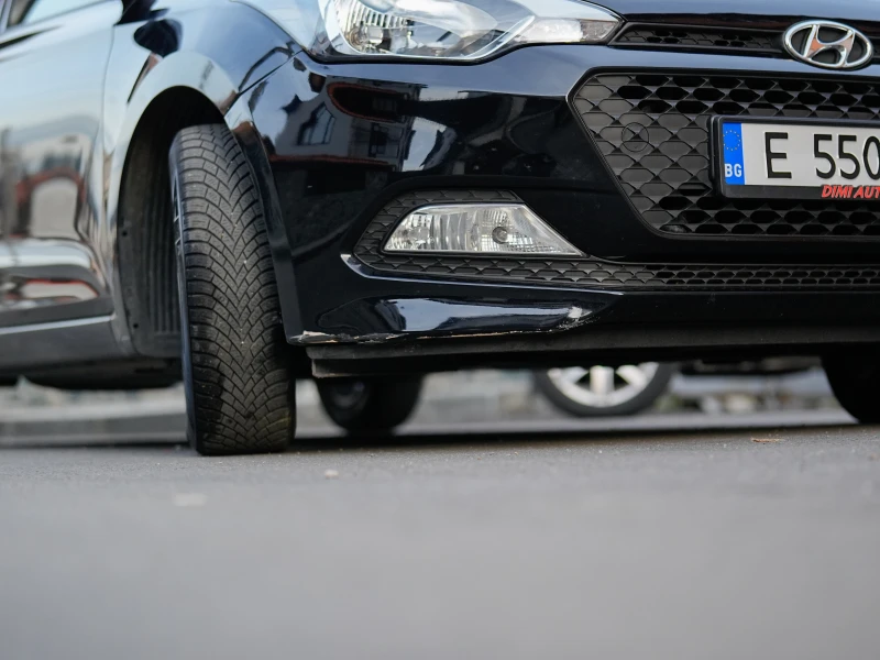 Hyundai I20, снимка 15 - Автомобили и джипове - 52752961