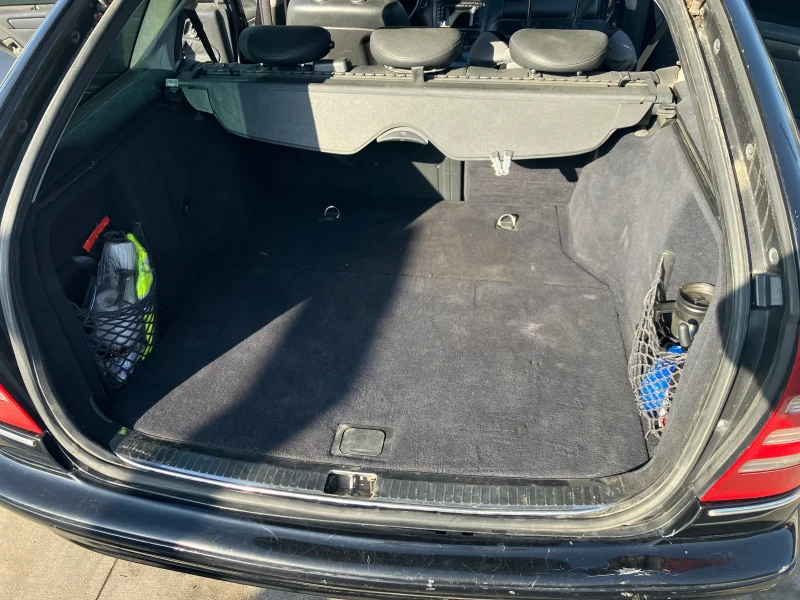 Mercedes-Benz 220, снимка 3 - Автомобили и джипове - 53029271