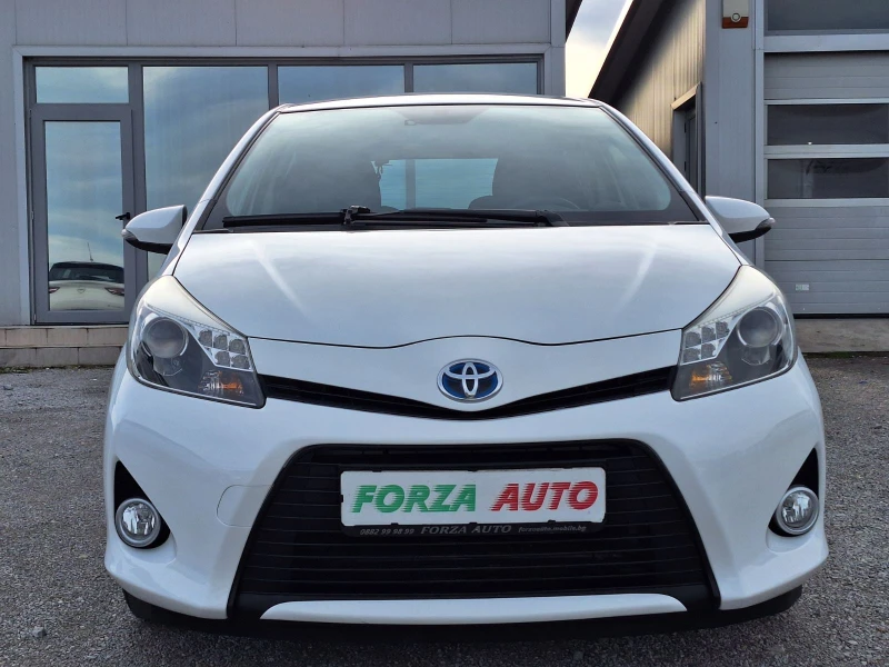 Toyota Yaris 1.5H-LOUNGE, снимка 8 - Автомобили и джипове - 53539952