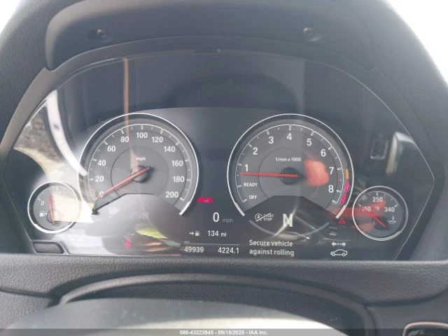 BMW M4  - изображение 7